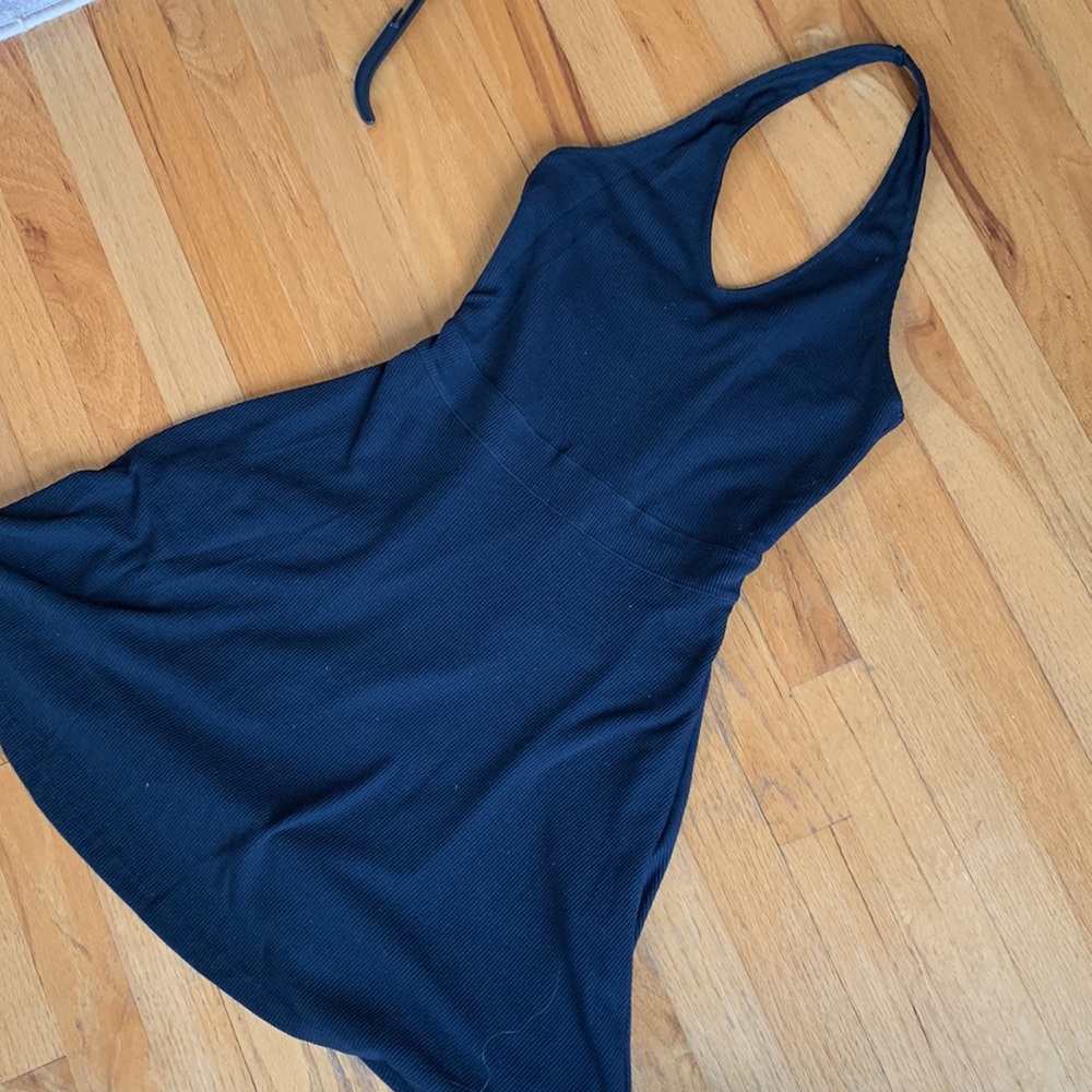 Hollister halter Skater dress - Picture 5 of 6